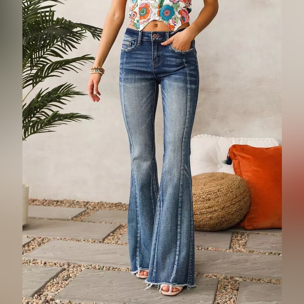 Bridge By Gly Mid-Rise Super Flare Jean